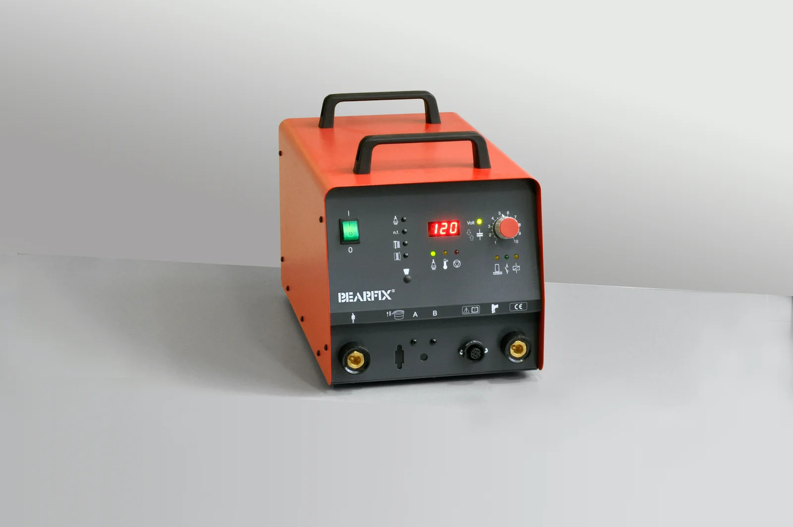 Gama LBS de máquinas de soldar pernos por descarga de condensadores: modelos LBS 75, LBS 80, LBS 90 y LBS 130