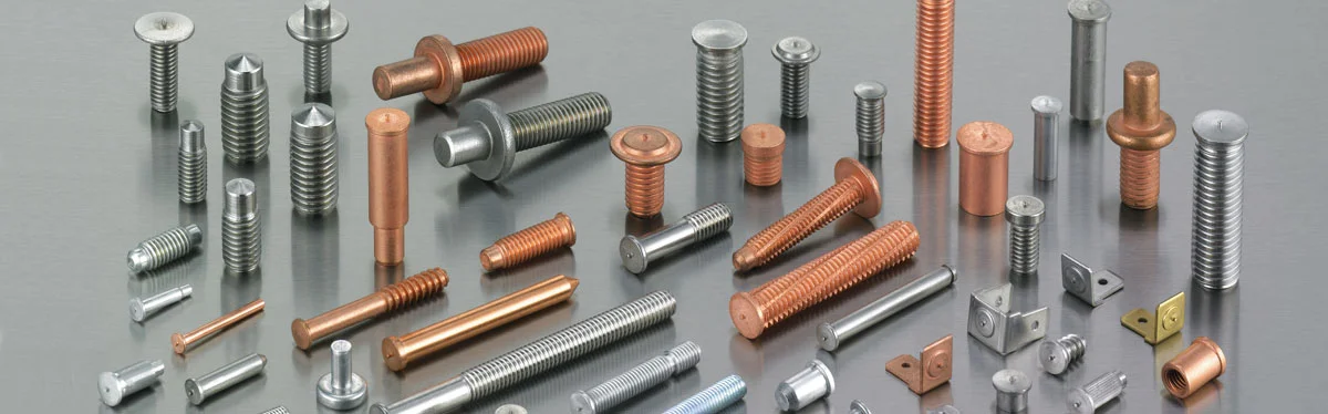 Pernos de soldadura de distintos tipos y materiales para identificación industrial